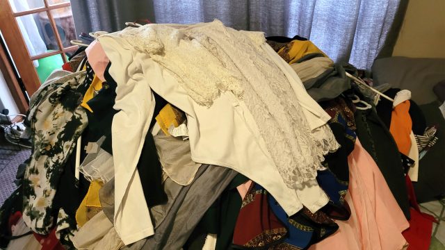 Transform Your Wardrobe: A Fresh Approach to Digital Decluttering | goldwin88 go