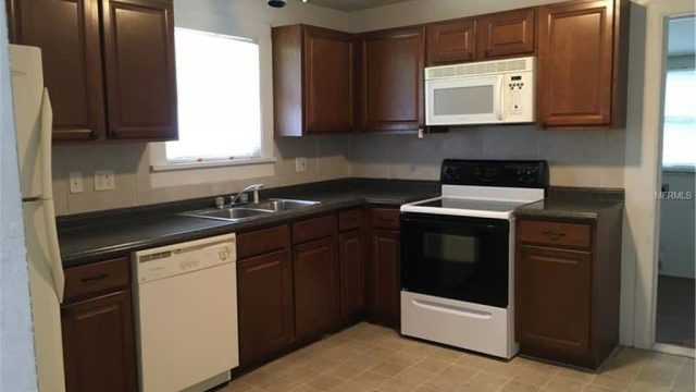 Revitalize Your Space: Transforming a Dull Kitchen into a Stylish Haven | 41 rem